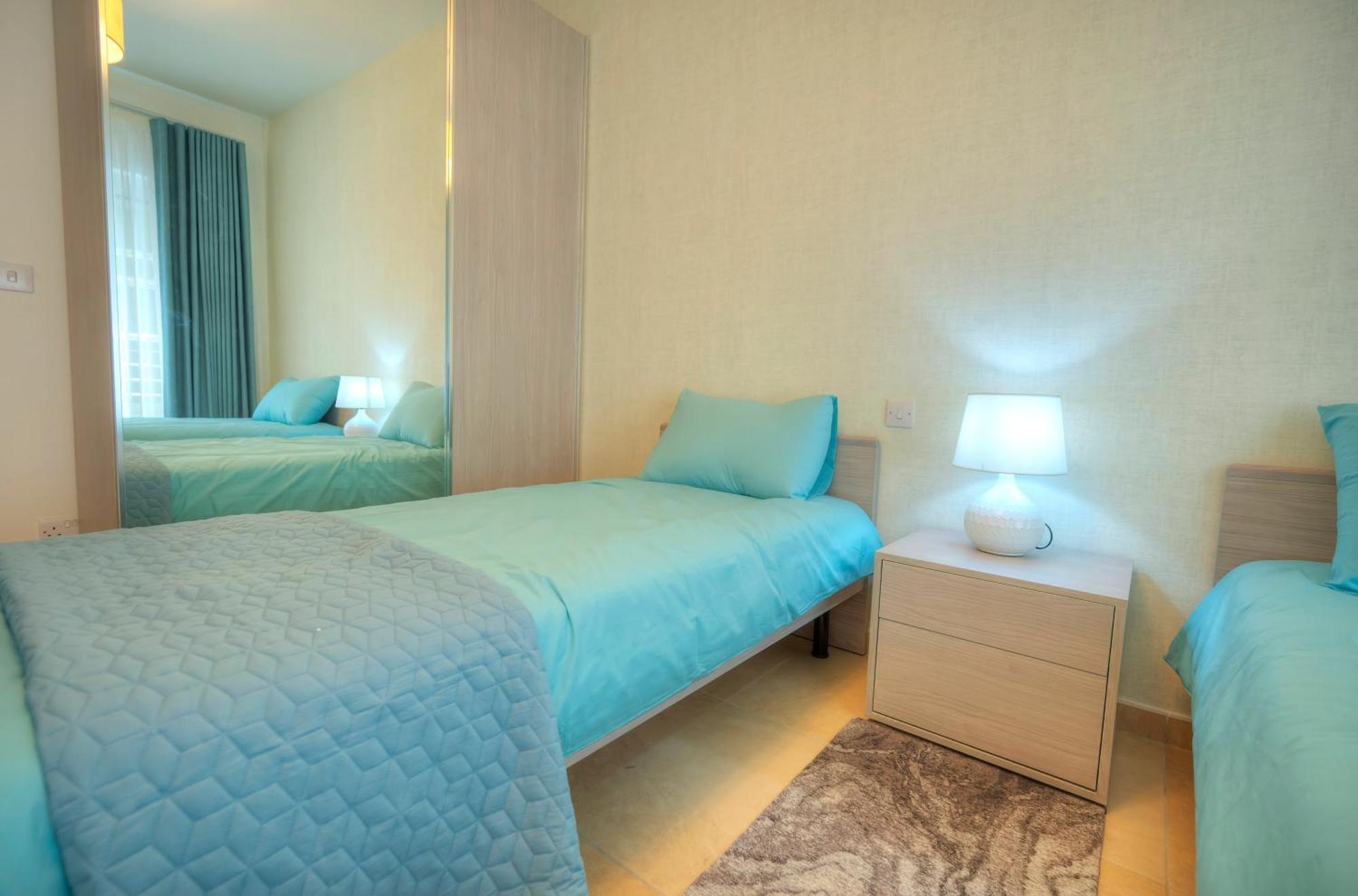 Fort Cambridge Apartments 斯利马 外观 照片