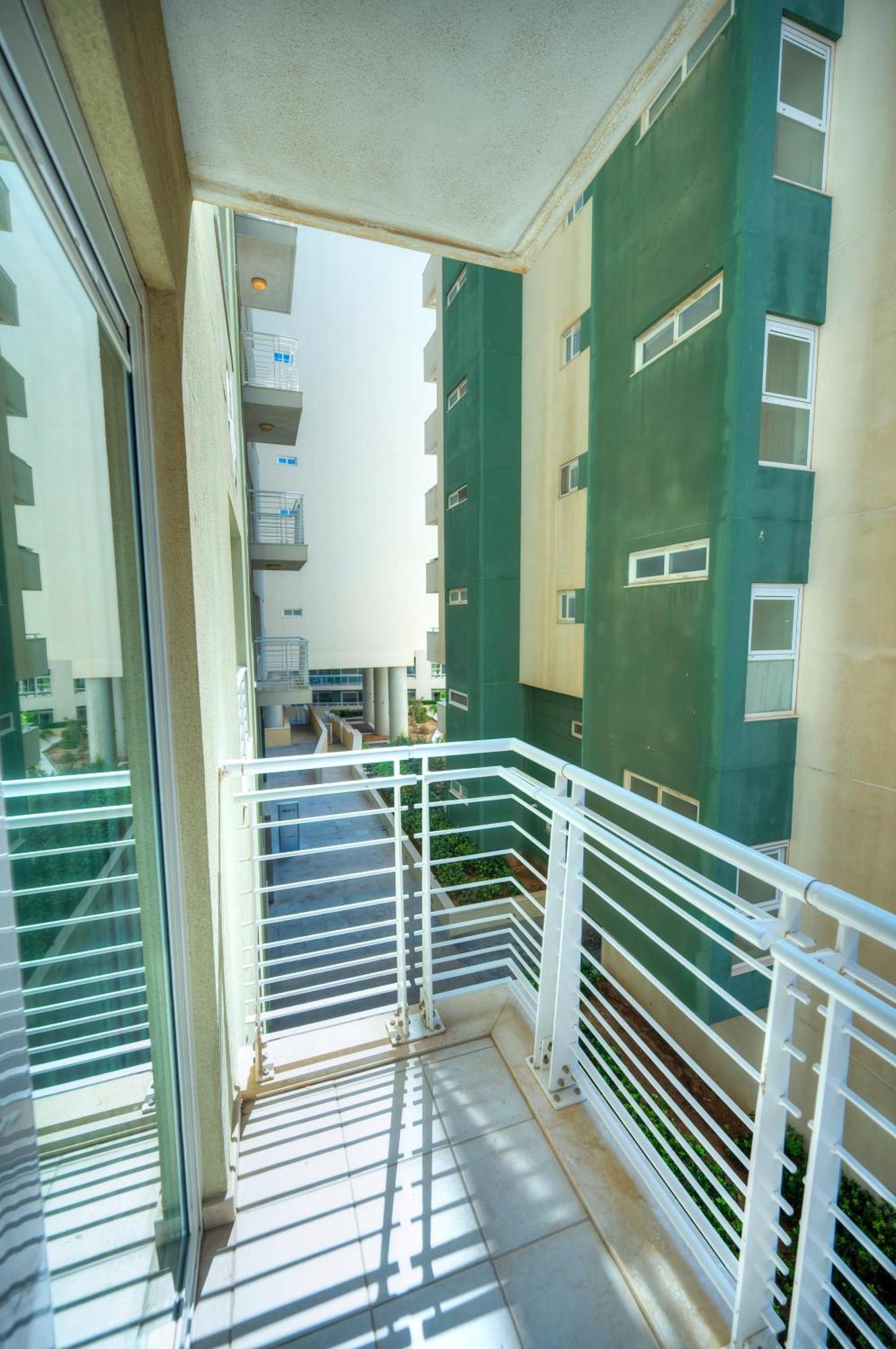 Fort Cambridge Apartments 斯利马 外观 照片