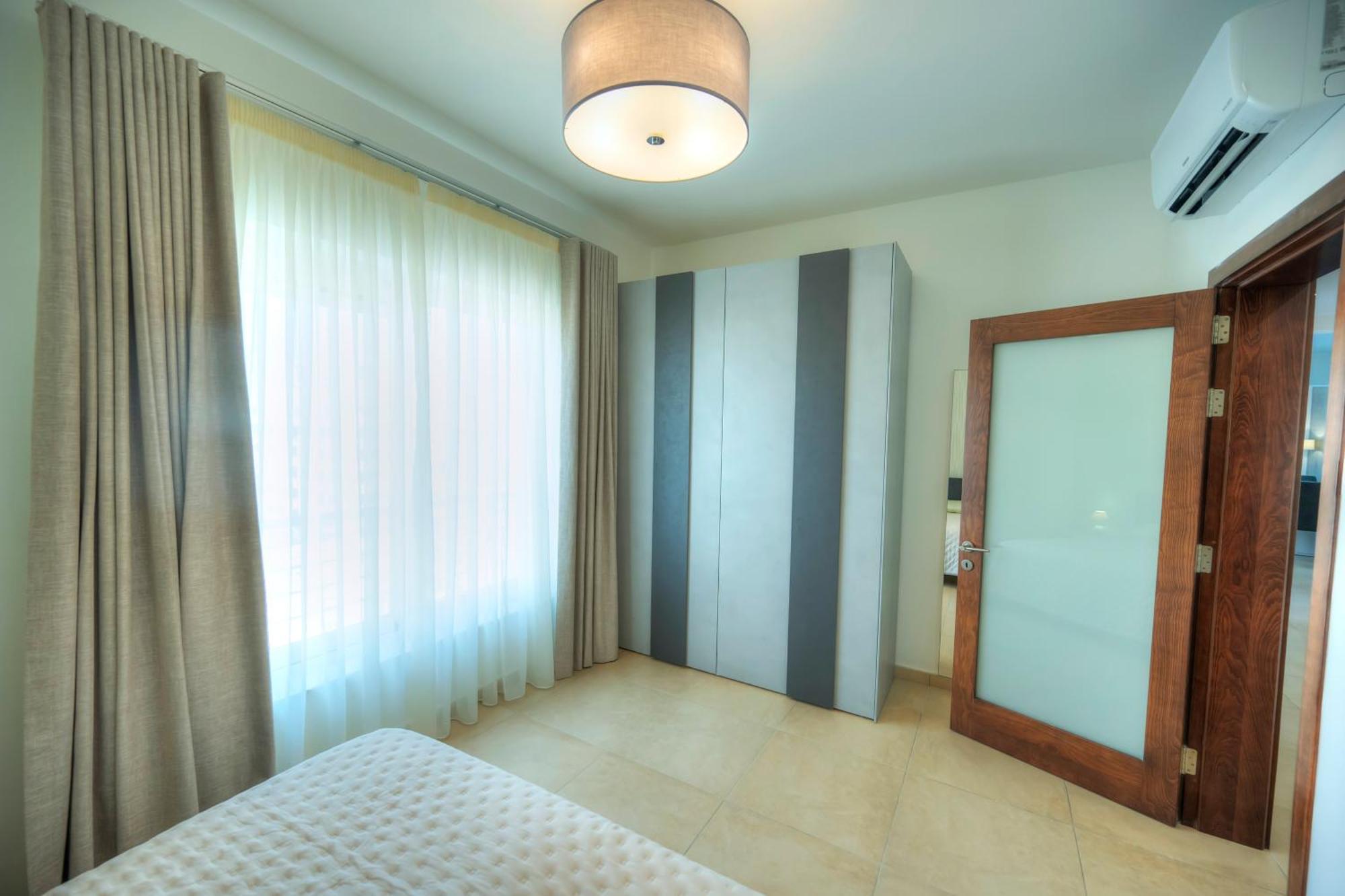 Fort Cambridge Apartments 斯利马 外观 照片