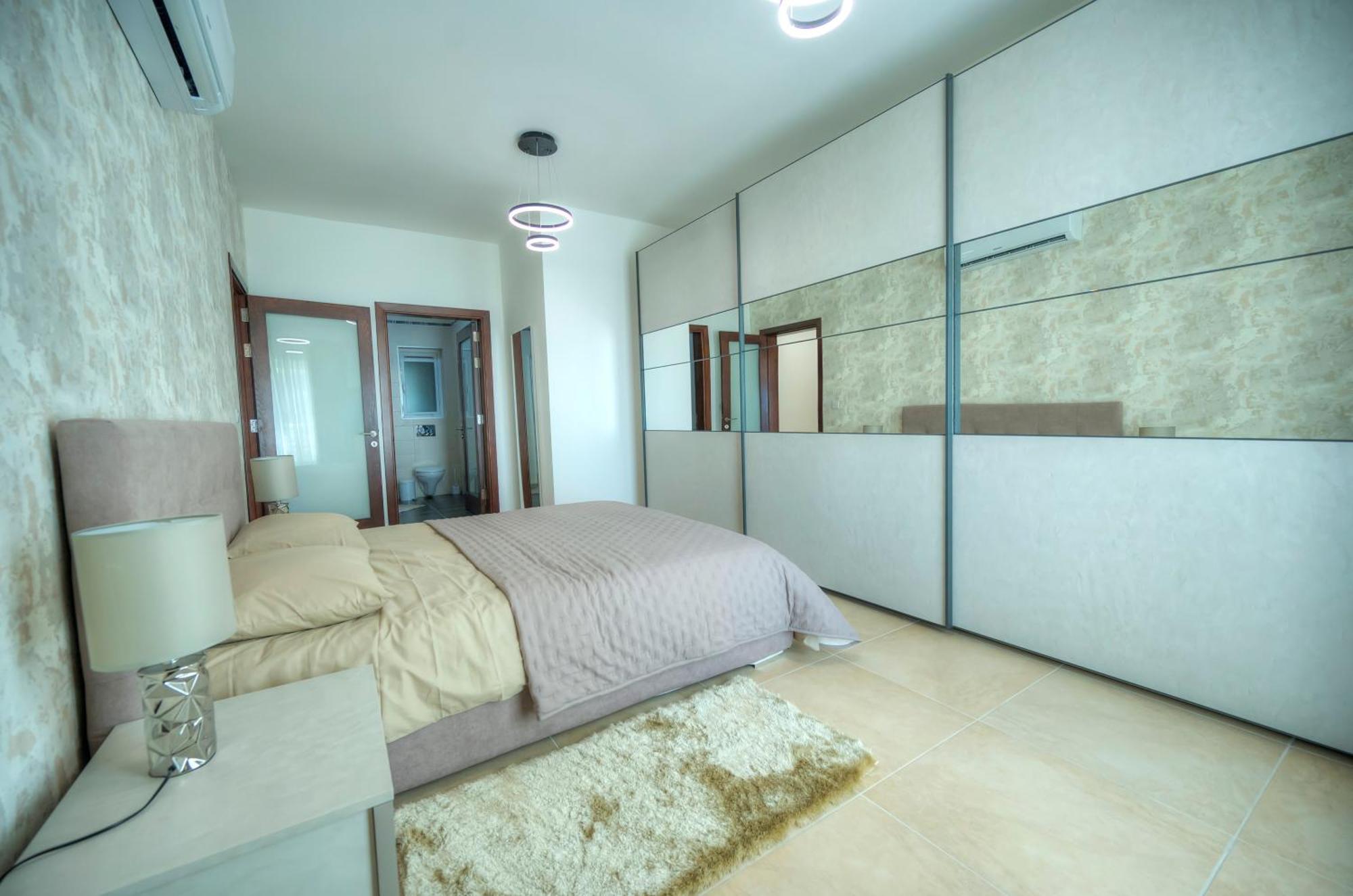 Fort Cambridge Apartments 斯利马 外观 照片